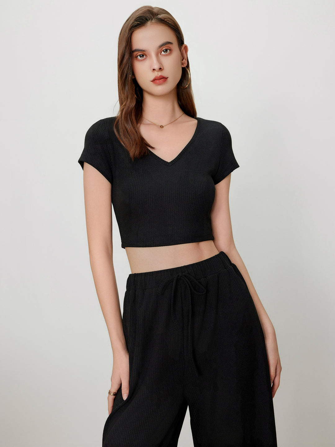 V-neck Short Sleeve Crop Tee & Knotted Wide Leg Pants Set