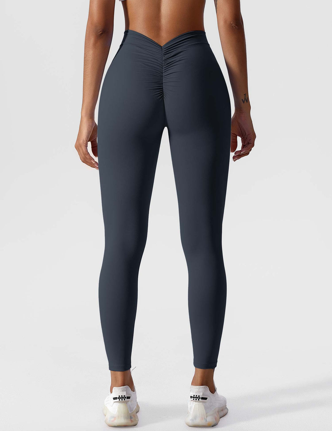V-back Ruched Leggings