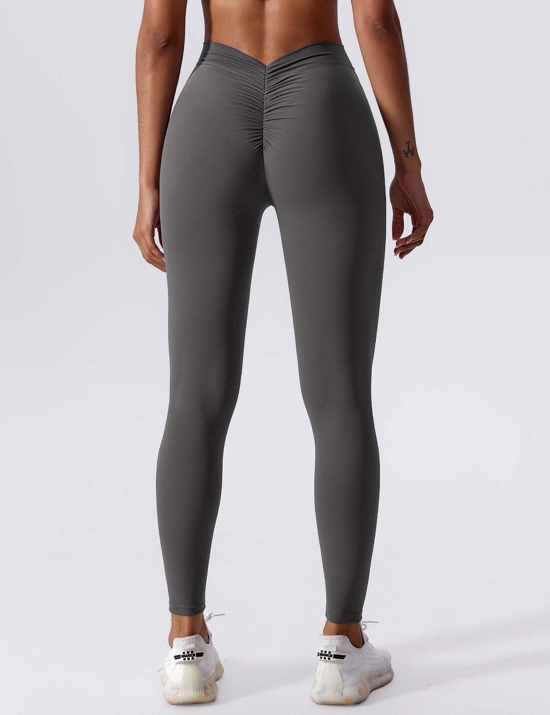 V-back Ruched Leggings